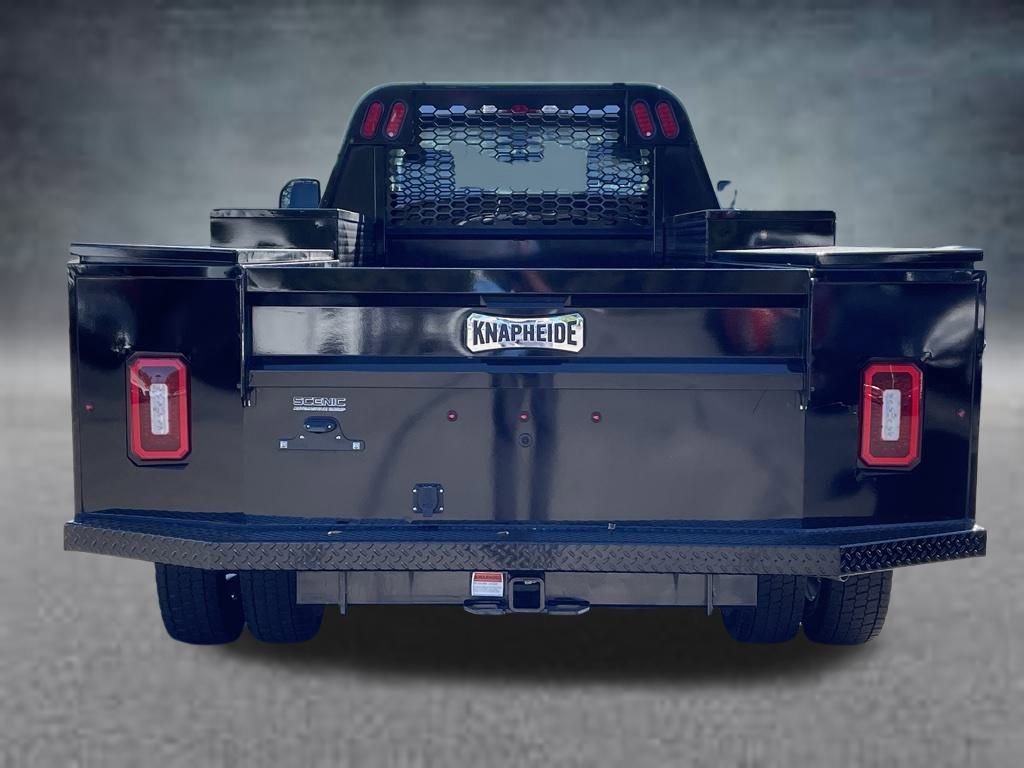 New 2025 Ford F550 4x4 Regular Cab Super Duty image 19