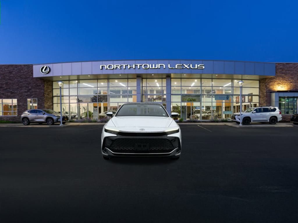 Used 2023 Toyota Crown Limited image 19