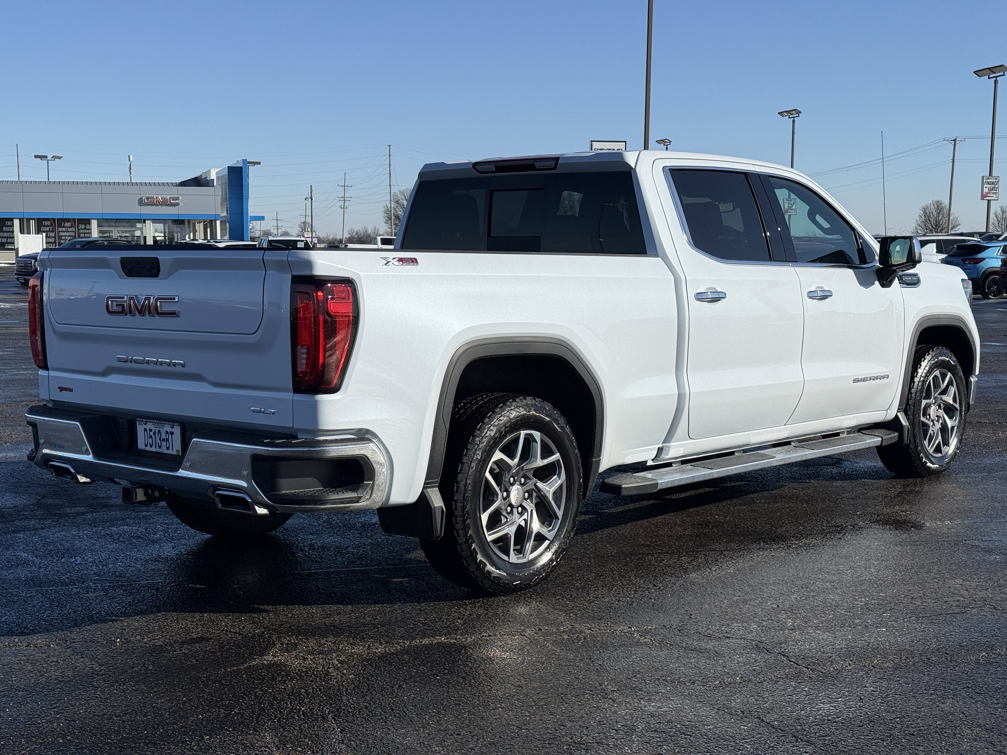 New 2026 GMC Sierra 1500 SLT w/ SLT Premium Plus Package image 4