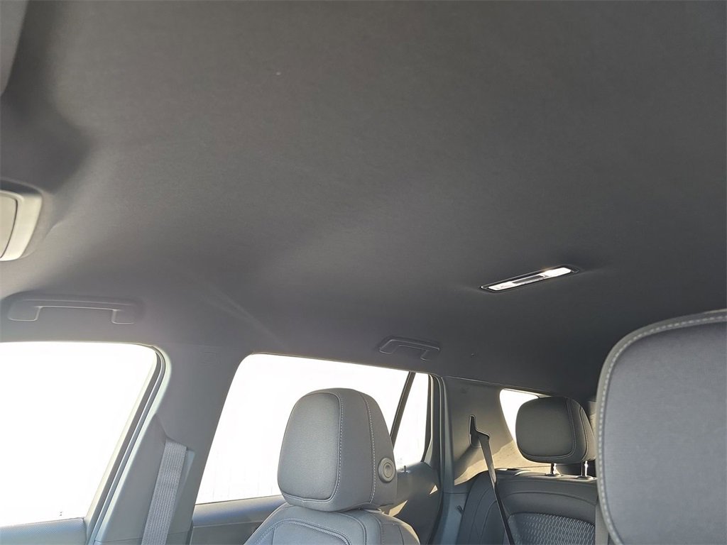 Certified 2026 Chevrolet Equinox LT w/ Safety and Technology Package image 19