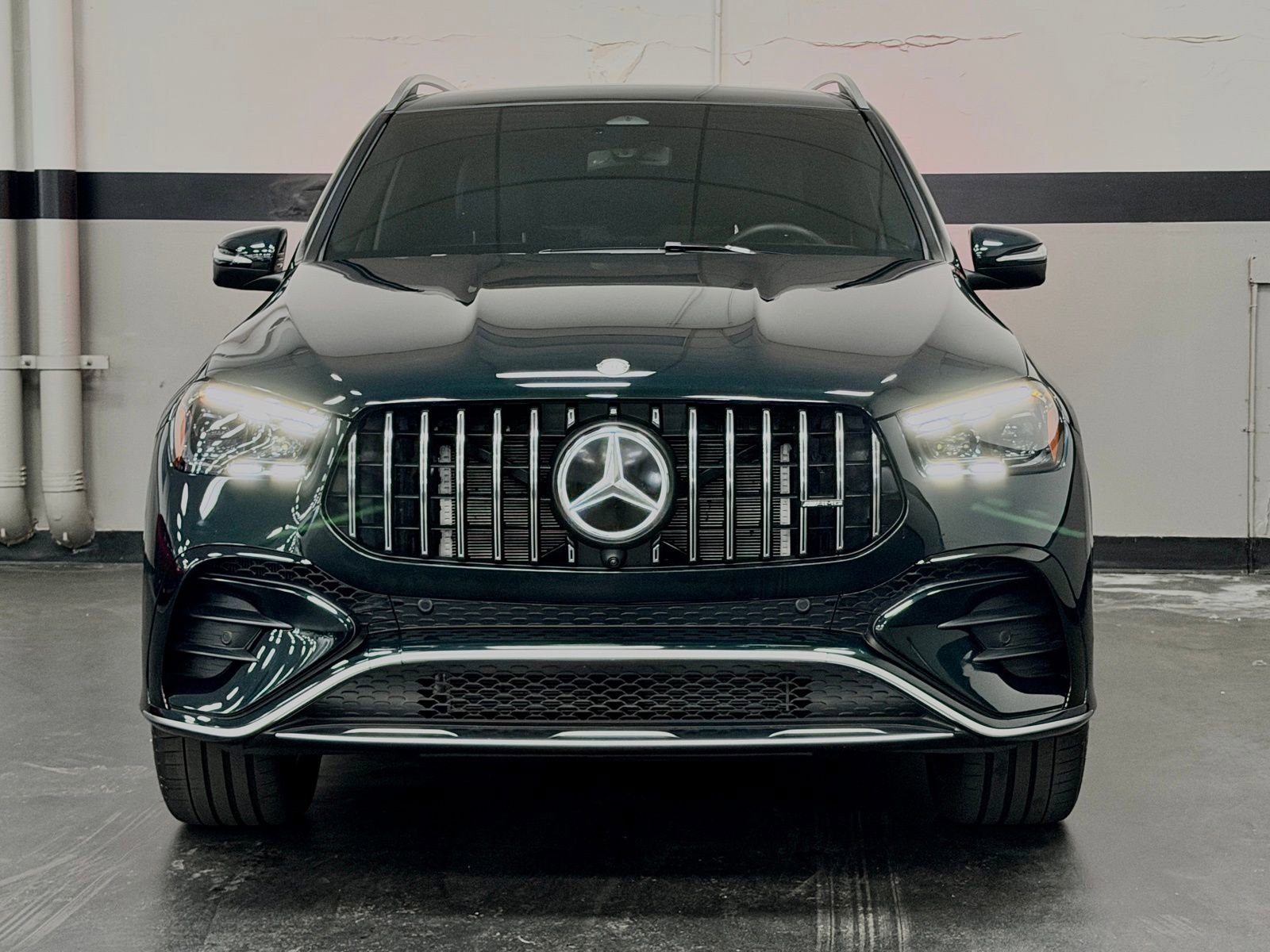 Used 2025 Mercedes-Benz GLE 53 AMG 4MATIC image 6