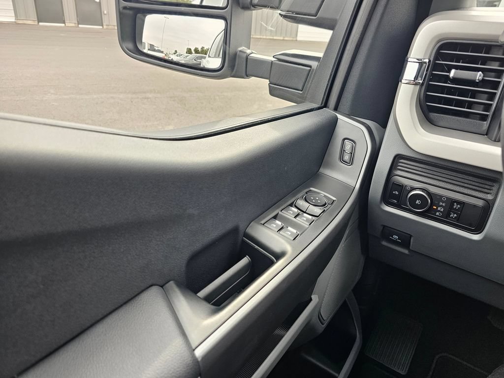 New 2026 Ford F250 XL w/ STX Appearance Package AWD/4WD image 30