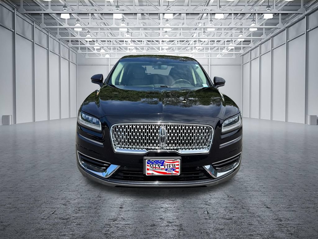 Used 2020 Lincoln Nautilus Reserve w/ Equipment Group 201A FWD image 2