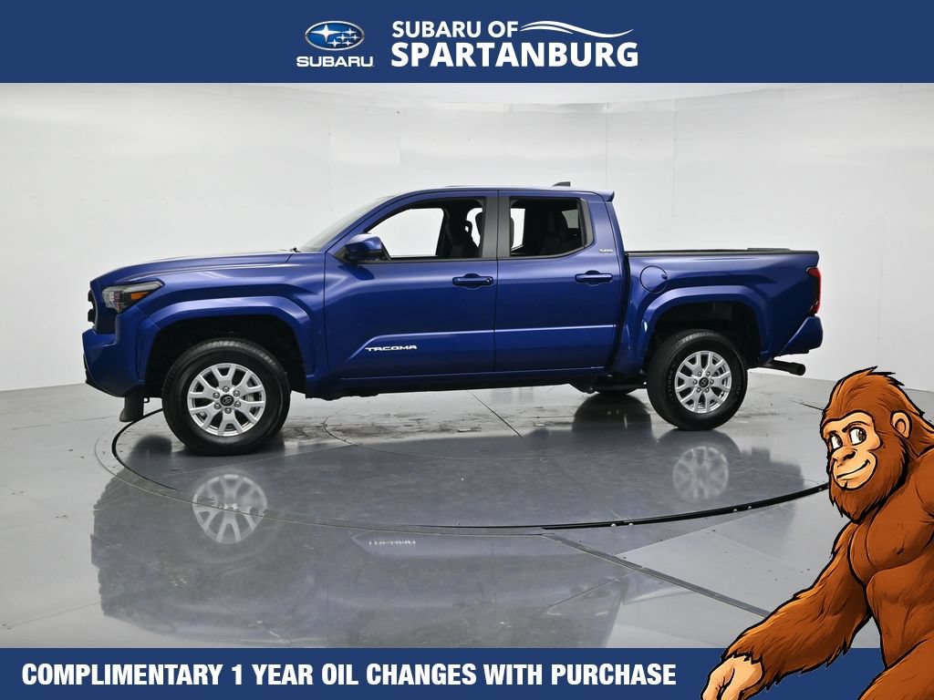 Used 2025 Toyota Tacoma SR5 RWD image 7