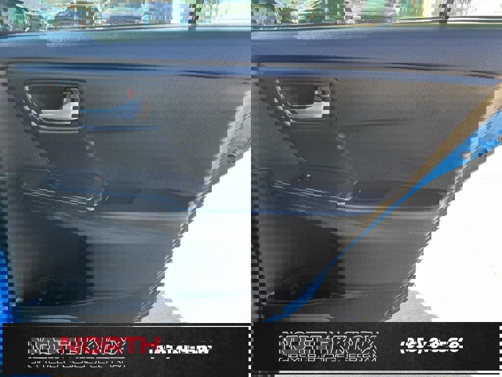 Used 2016 Toyota Camry SE image 24