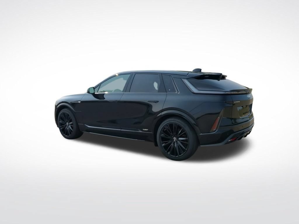 New 2026 Cadillac Lyriq V w/ Exterior Carbon Fiber Package AWD/4WD image 7