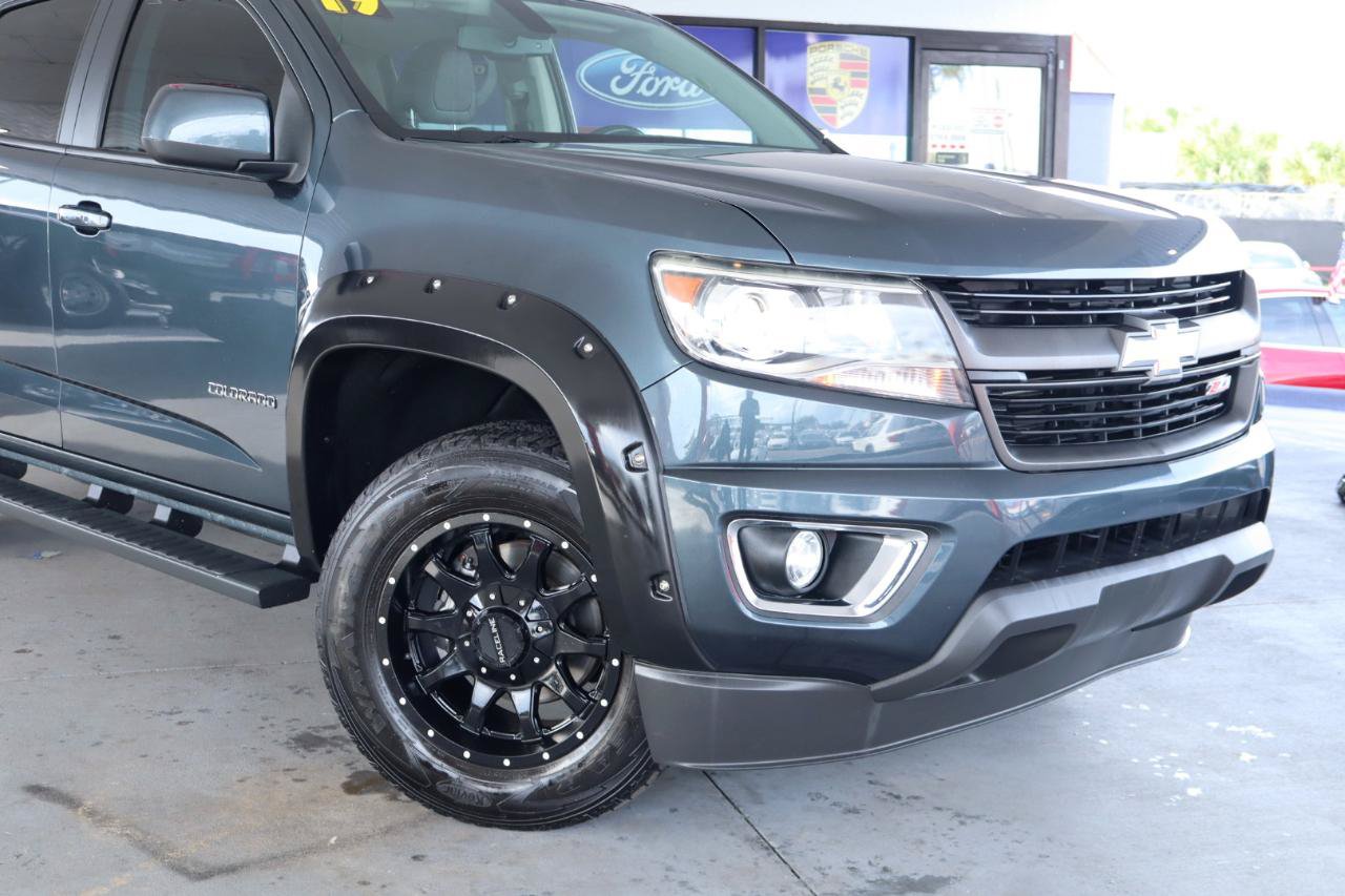 Used 2019 Chevrolet Colorado Z71 RWD image 2