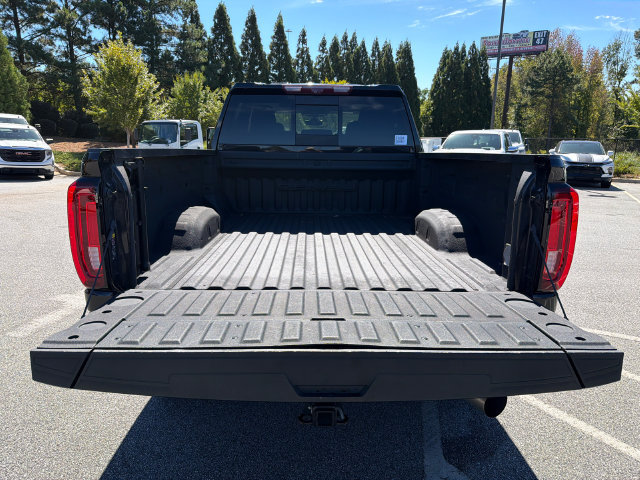 Used 2022 GMC Sierra 2500 Denali w/ Denali Black Diamond Edition AWD/4WD image 18