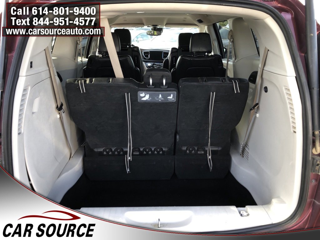 Used 2018 Chrysler Pacifica Touring-L Plus w/ Advanced Safetytec Group image 7