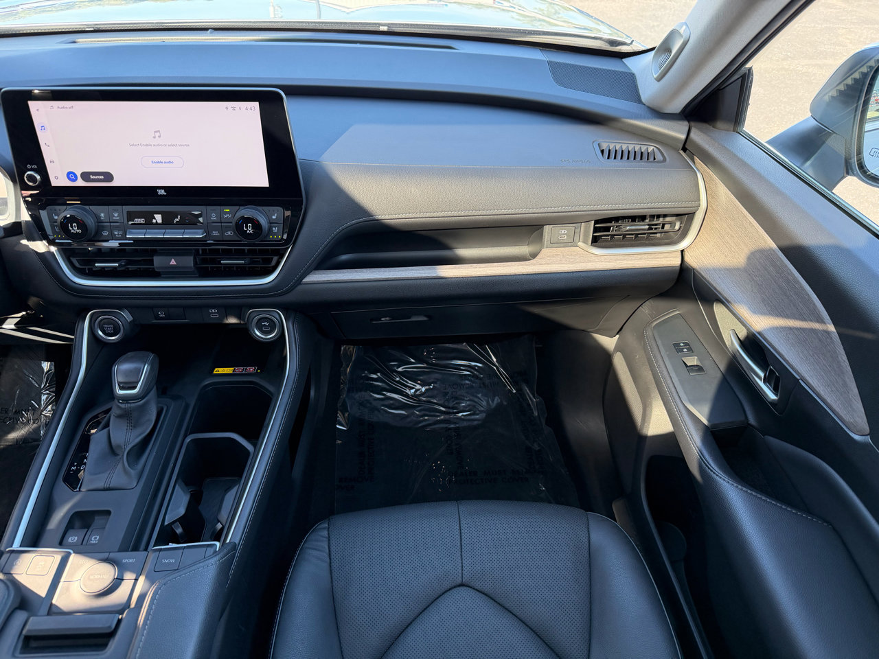 Used 2024 Toyota Grand Highlander FWD image 29