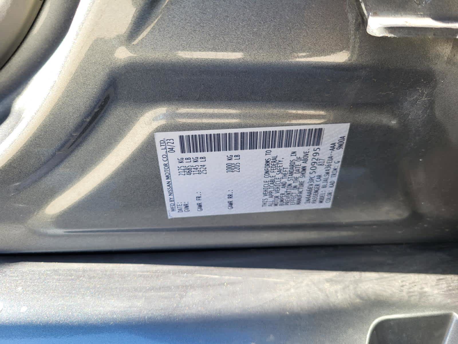Used 2023 Nissan Maxima SR w/ Sport Mat Group image 29