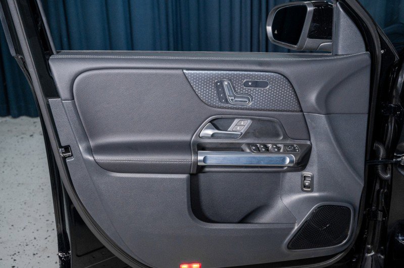 New 2026 Mercedes-Benz GLB 250 image 12