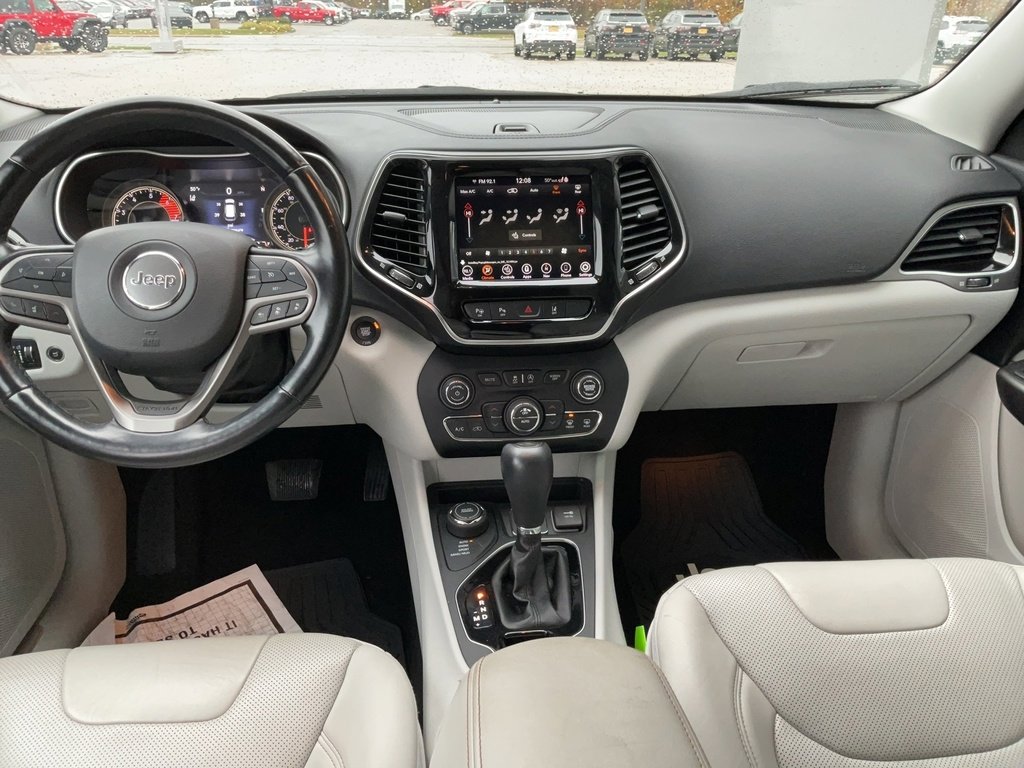 Used 2021 Jeep Cherokee Limited w/ Elite Package image 11