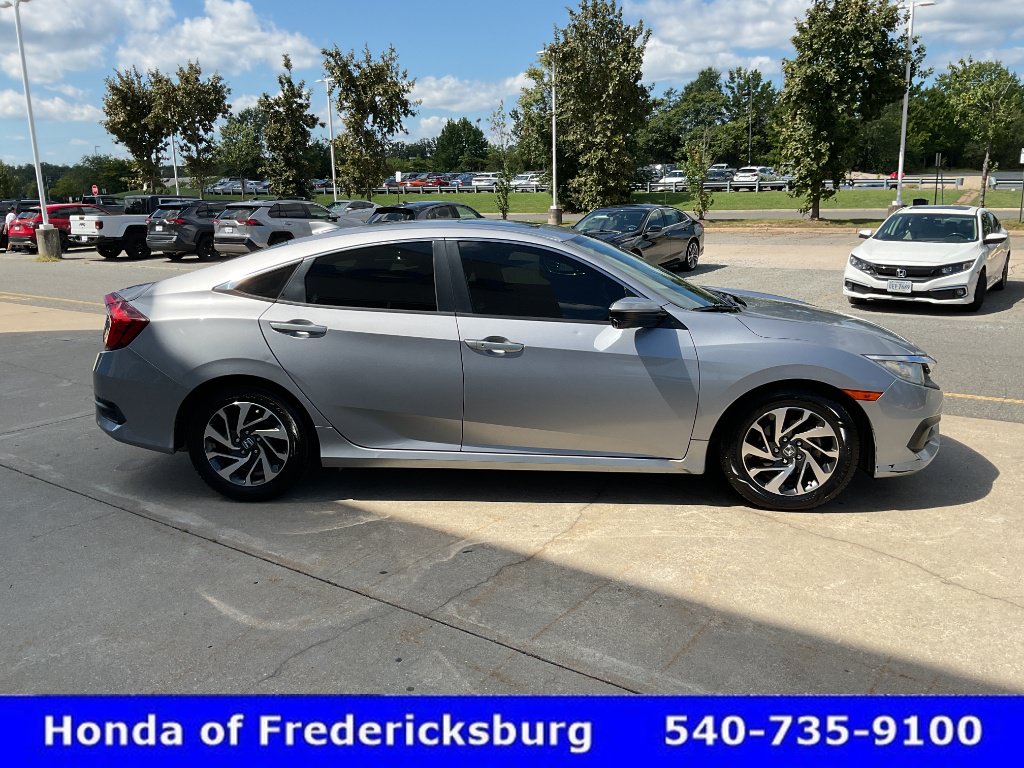 Certified 2018 Honda Civic EX image 6