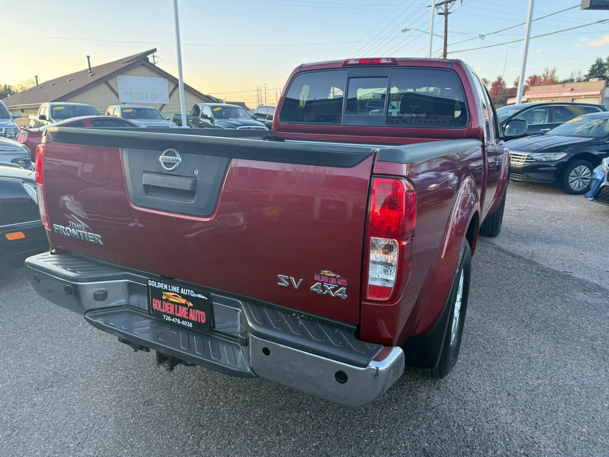 Used 2018 Nissan Frontier SV w/ Value Truck Package AWD/4WD image 8