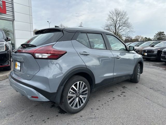 Certified 2023 Nissan Kicks SV image 6