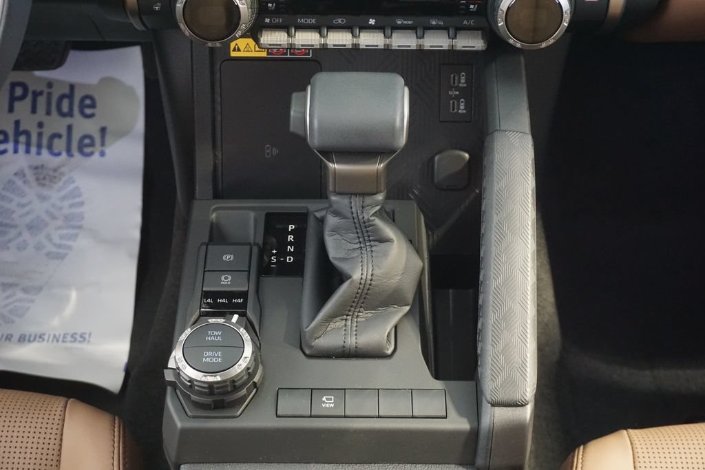 New 2026 Toyota 4Runner Limited AWD/4WD image 34