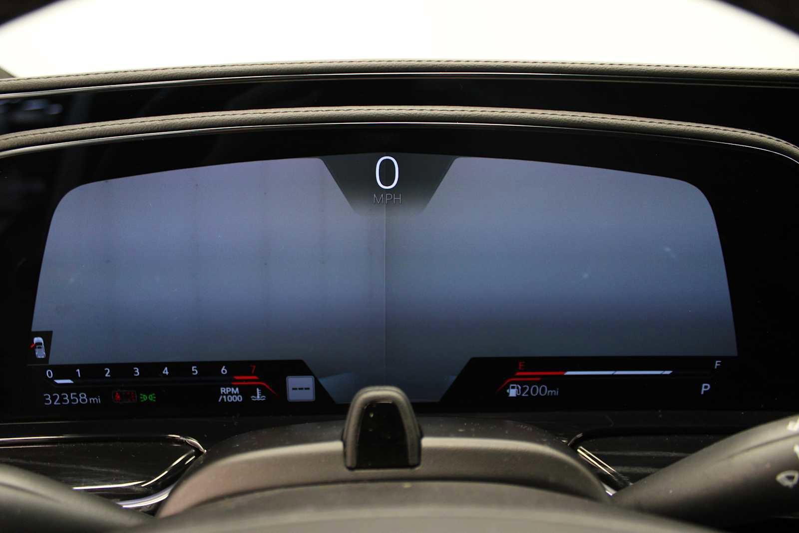 Used 2023 Cadillac Escalade V w/ LPO, ONYX Package image 29