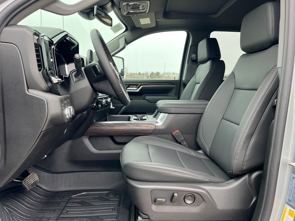 New 2026 GMC Sierra 2500 SLT w/ SLT Premium Package image 5
