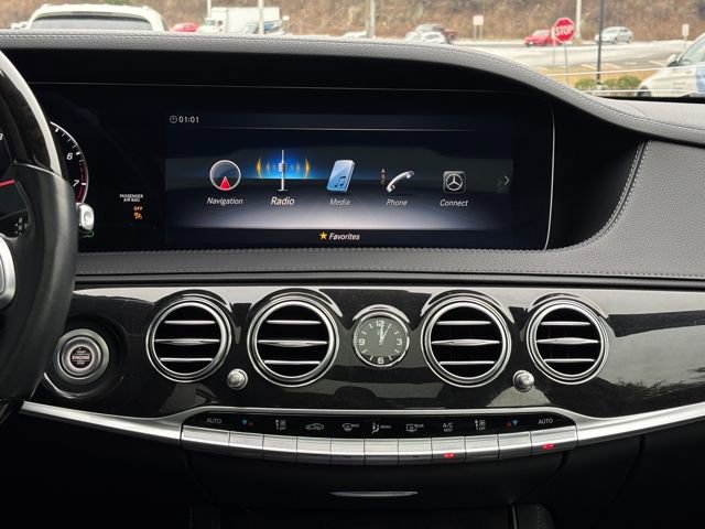 Certified 2020 Mercedes-Benz S 560 4MATIC Sedan image 36
