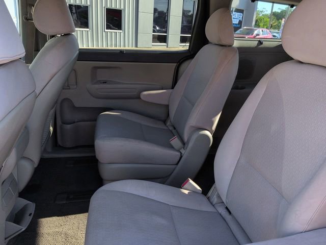 Used 2016 Kia Sedona LX w/ Option Group 020 image 14