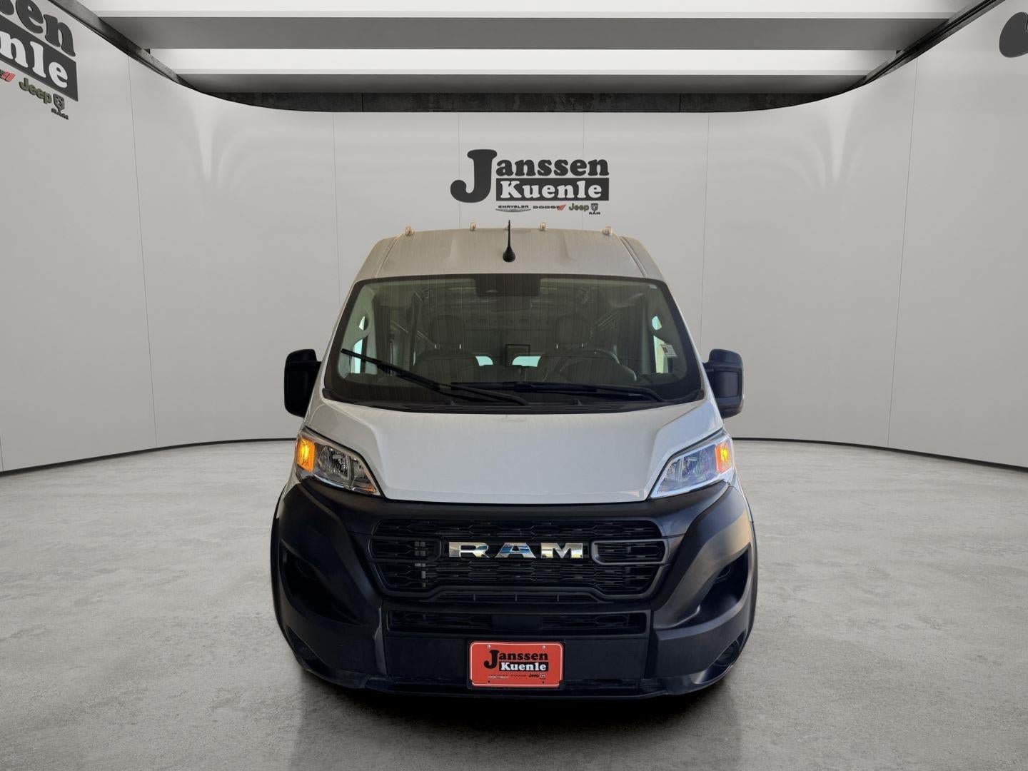 Used 2025 RAM ProMaster 2500 FWD image 4