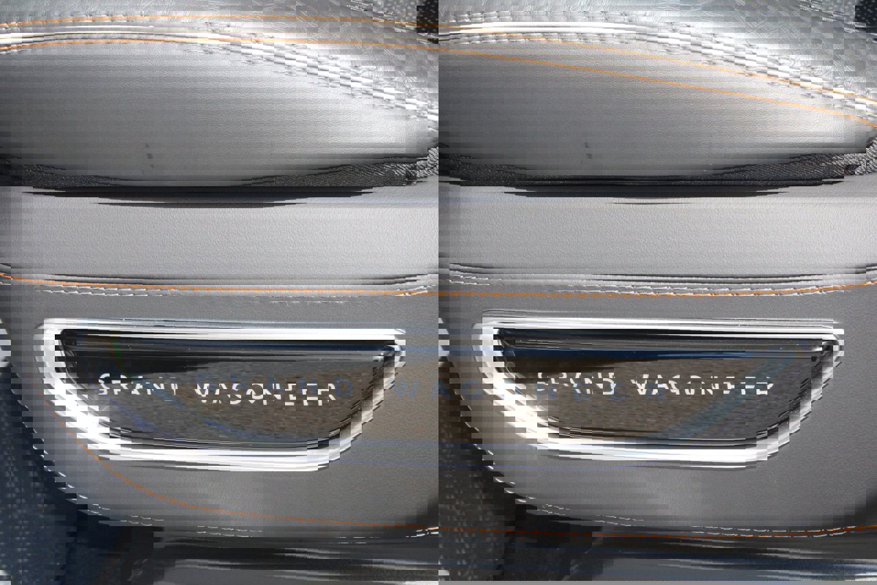 New 2025 Jeep Grand Wagoneer Series III w/ Rear Seat Video Group 1 image 36