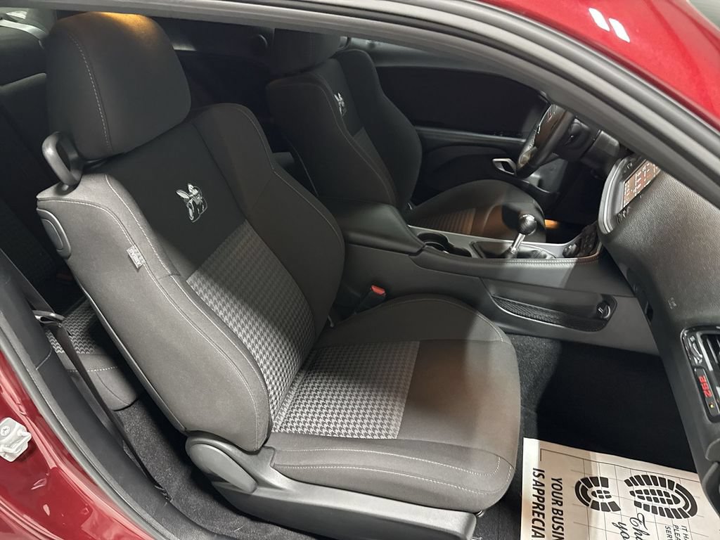 Used 2022 Dodge Challenger R/T Scat Pack RWD image 29