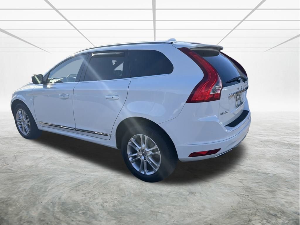 Used 2016 Volvo XC60 T5 Premier image 8