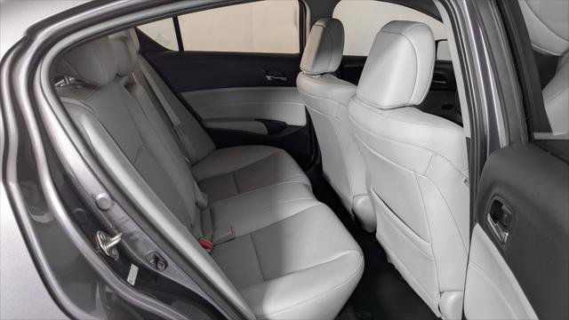 Used 2017 Acura ILX w/ Premium Package FWD image 19