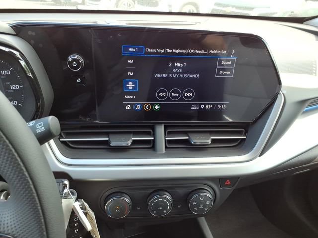 New 2026 Chevrolet Trax LS w/ LS Convenience Package FWD image 11