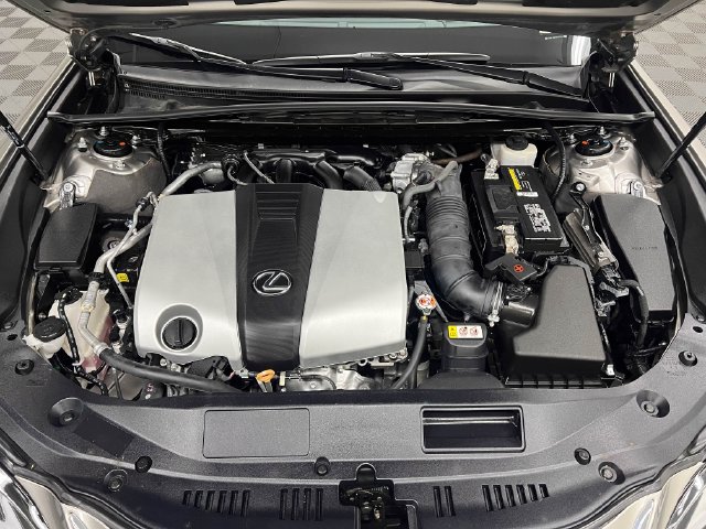 Certified 2020 Lexus ES 350 Ultra Luxury w/ Accessory Package 2 FWD image 24