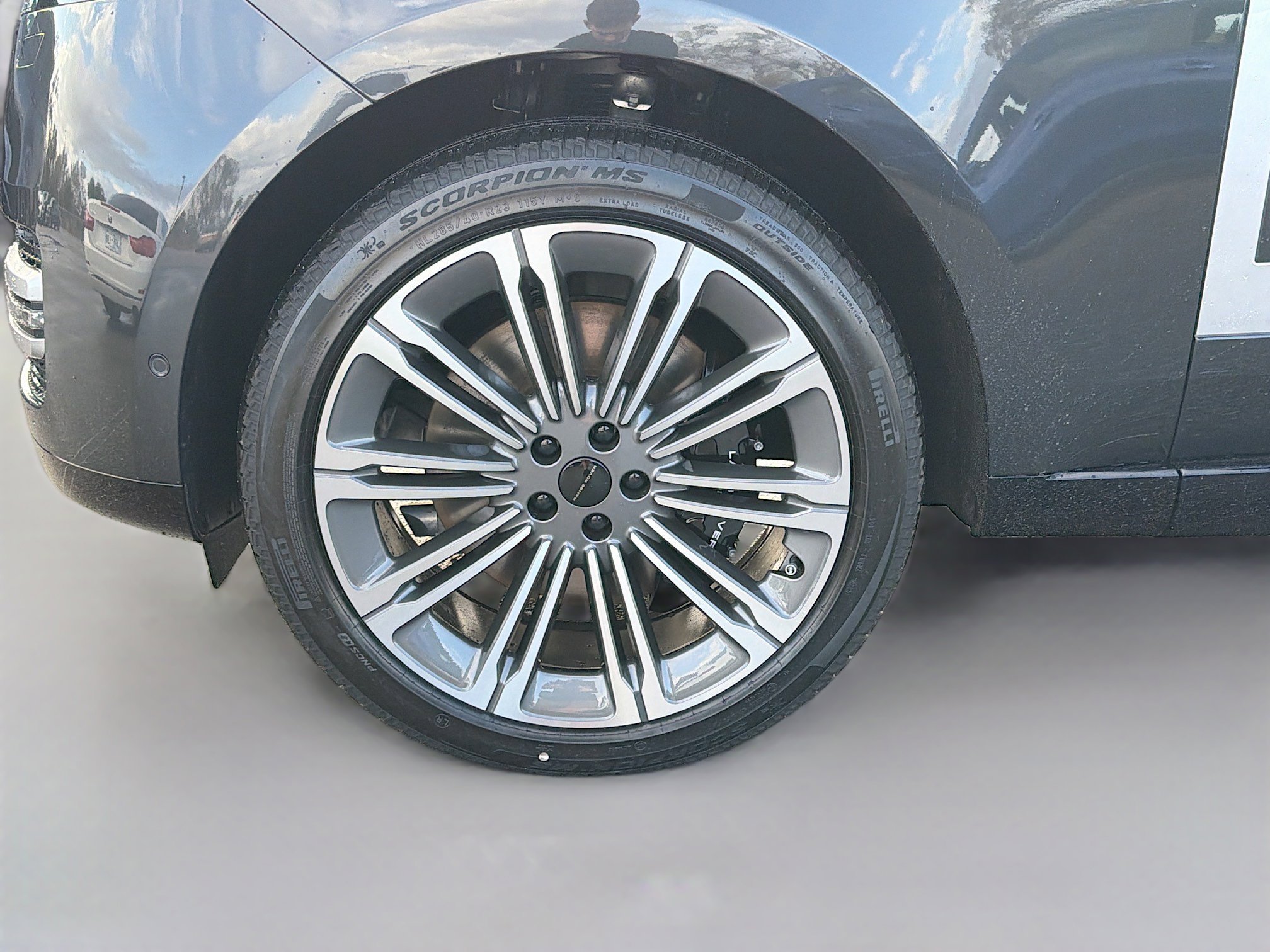 New 2026 Land Rover Range Rover Long Wheelbase Autobiography image 43