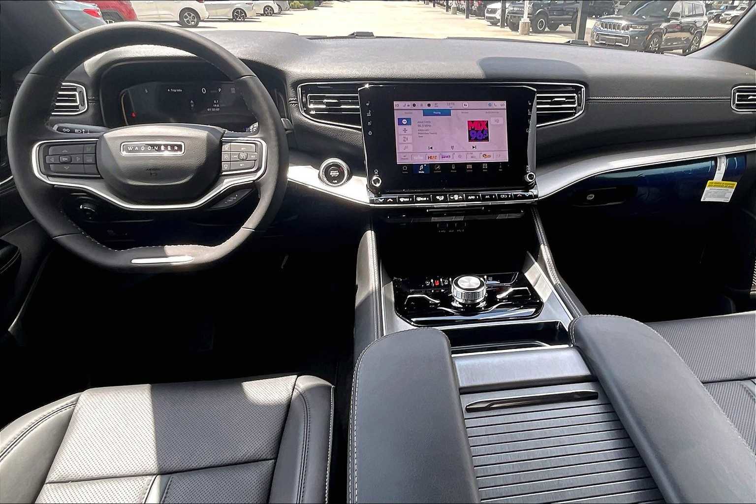 New 2025 Jeep Wagoneer L Series II w/ Convenience Group I AWD/4WD image 5