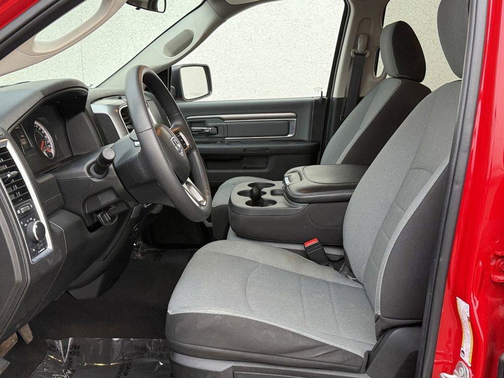 Used 2024 RAM 1500 Classic SLT image 13