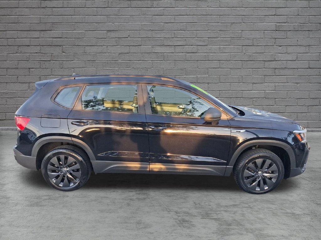 Used 2024 Volkswagen Taos S FWD image 13