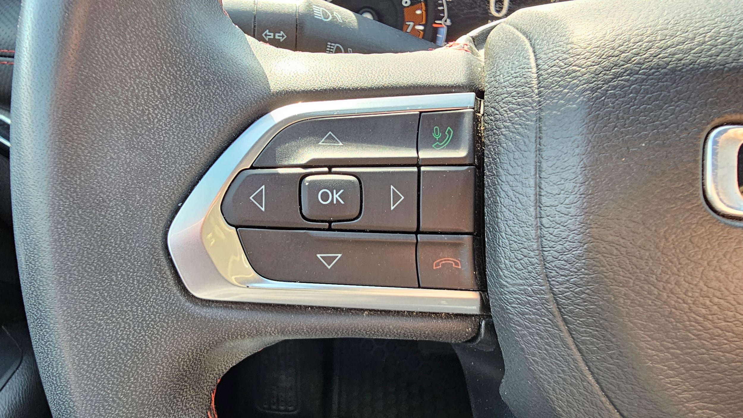 Used 2023 Jeep Compass Trailhawk AWD/4WD image 23