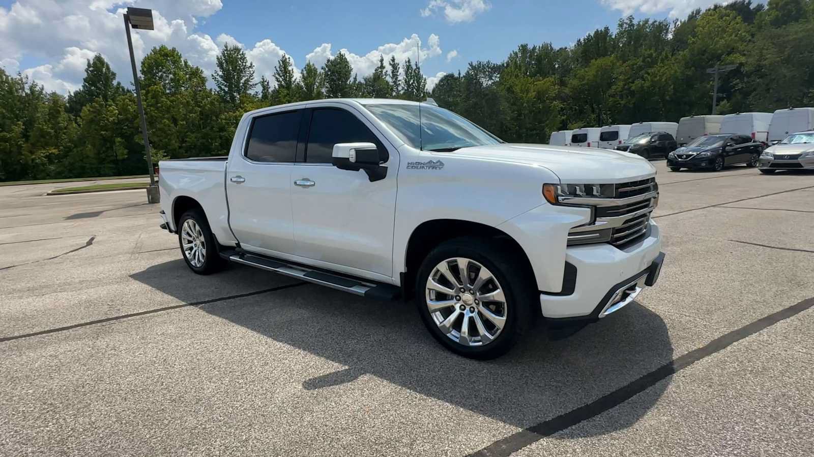 Certified 2021 Chevrolet Silverado 1500 High Country w/ Technology Package AWD/4WD image 2