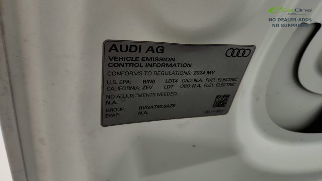 Used 2024 Audi Q8 e-tron Premium Plus w/ Premium Plus Package AWD/4WD image 73