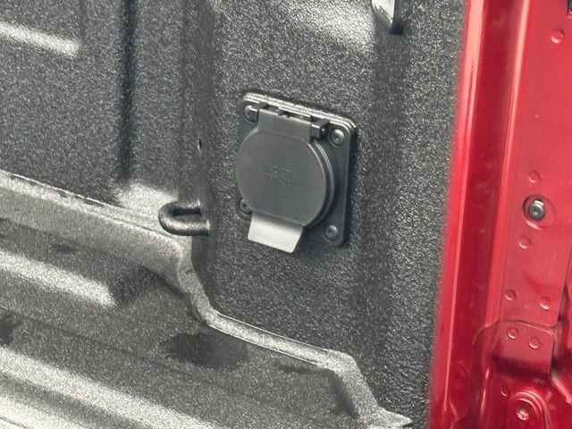 New 2026 GMC Sierra 1500 AT4 w/ AT4 Premium Package image 9
