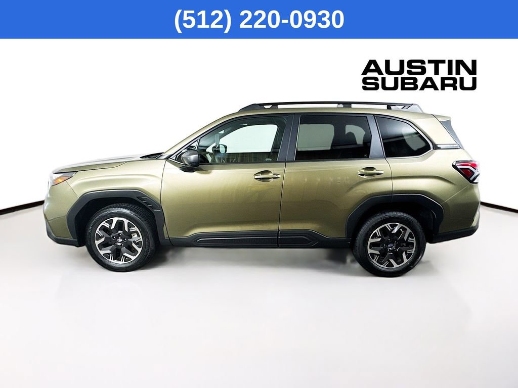 Used 2026 Subaru Forester Premium AWD/4WD image 5