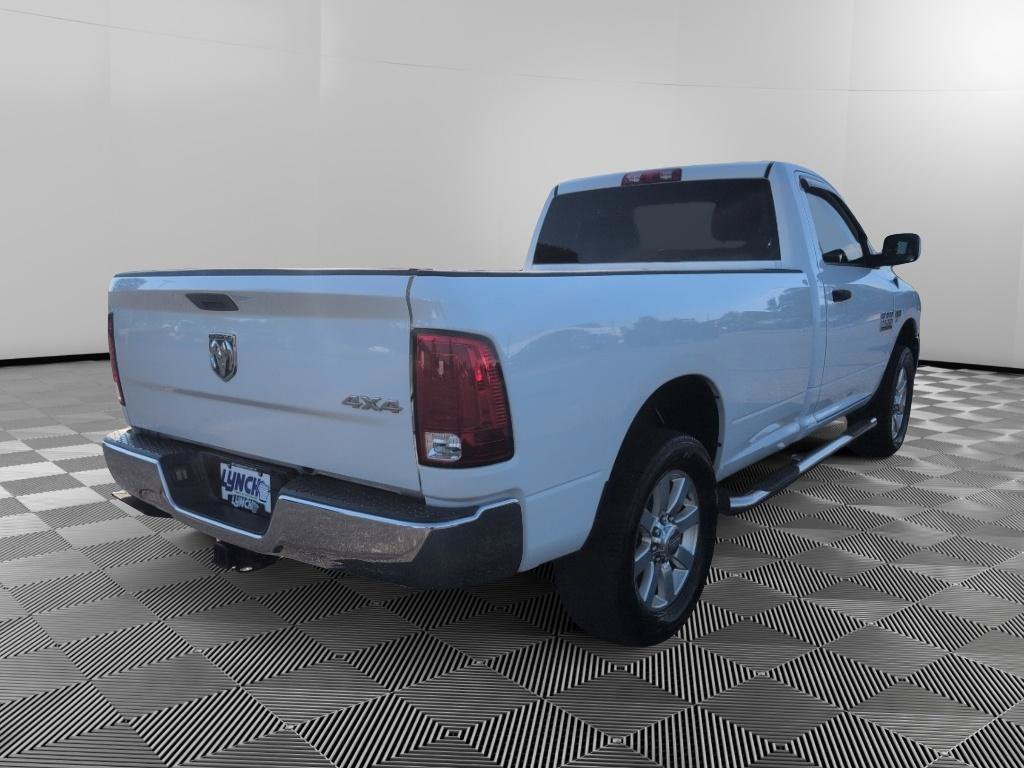 Used 2014 RAM 2500 Tradesman w/ Chrome Appearance Group AWD/4WD image 5