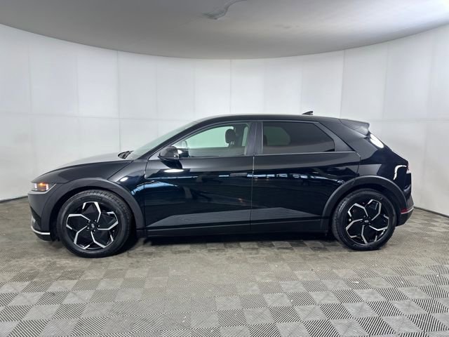 Used 2023 Hyundai Ioniq 5 SE w/ Cargo Package image 6