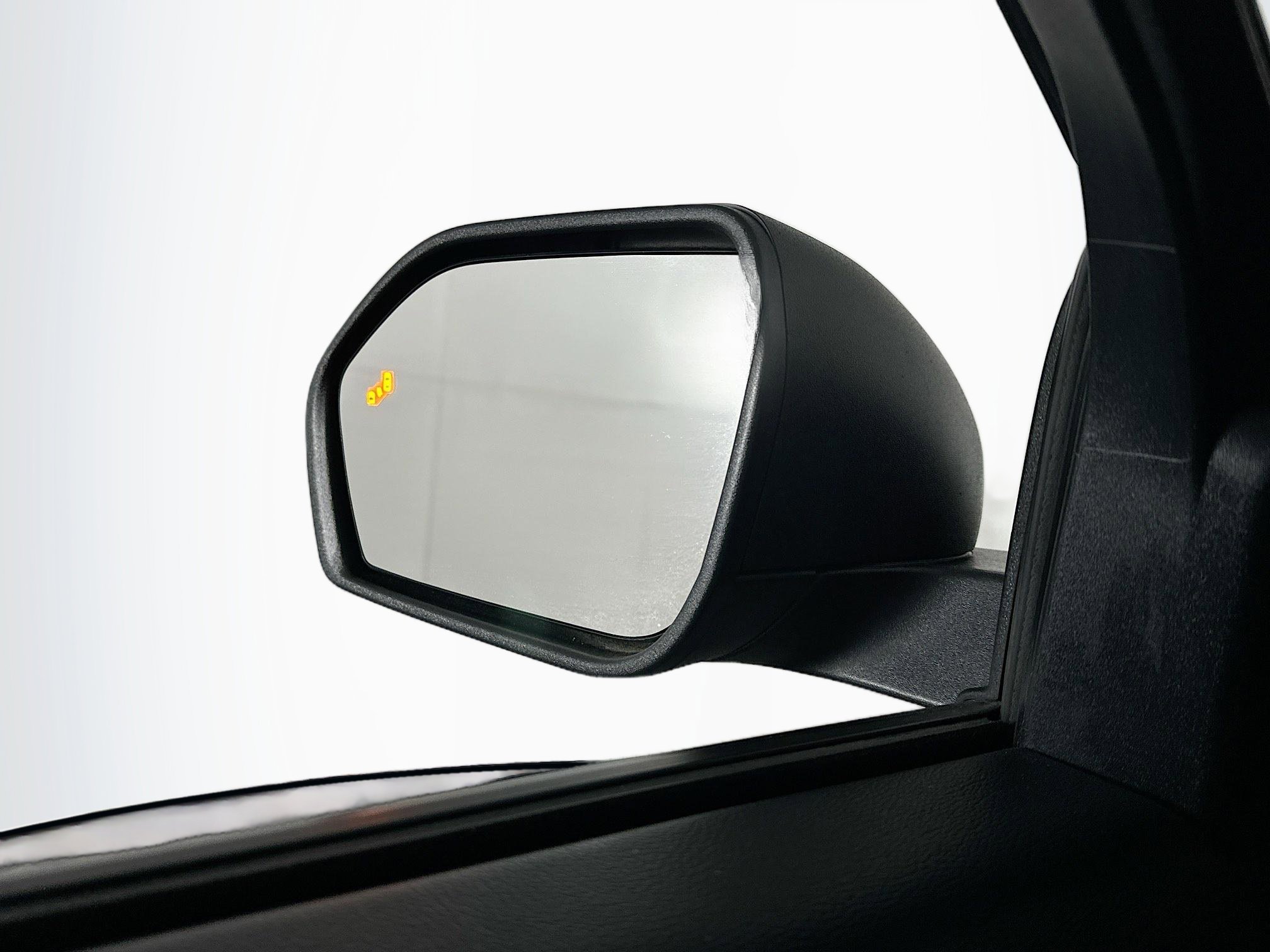 Used 2022 Ford Explorer Timberline image 16