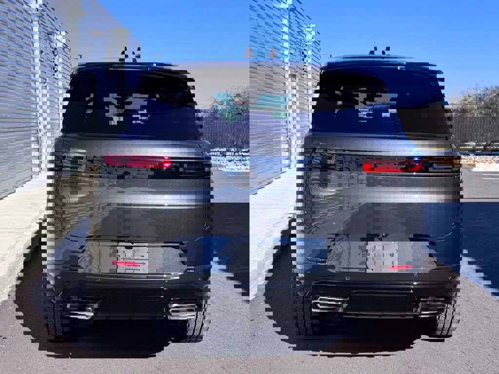 New 2026 Land Rover Range Rover Sport Dynamic SE image 5