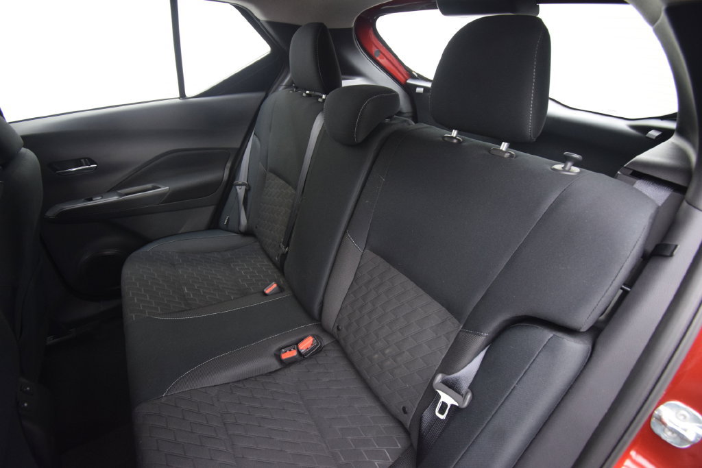 Used 2023 Nissan Kicks SV FWD image 18