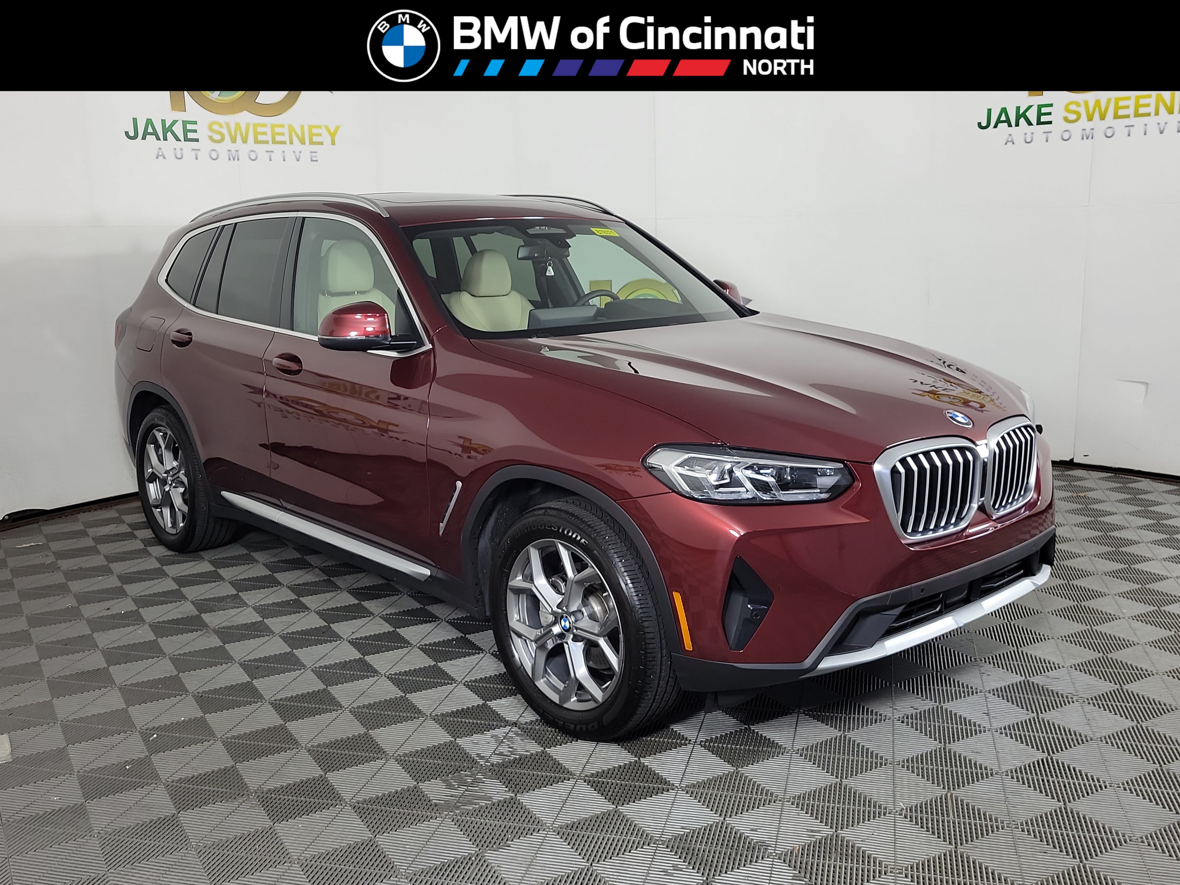 Certified 2024 BMW X3 sDrive30i w/ Premium Package RWD image 1