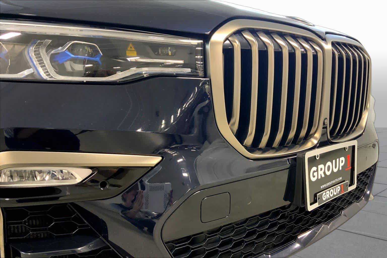 Used 2020 BMW X7 M50i w/ Executive Package AWD/4WD image 32