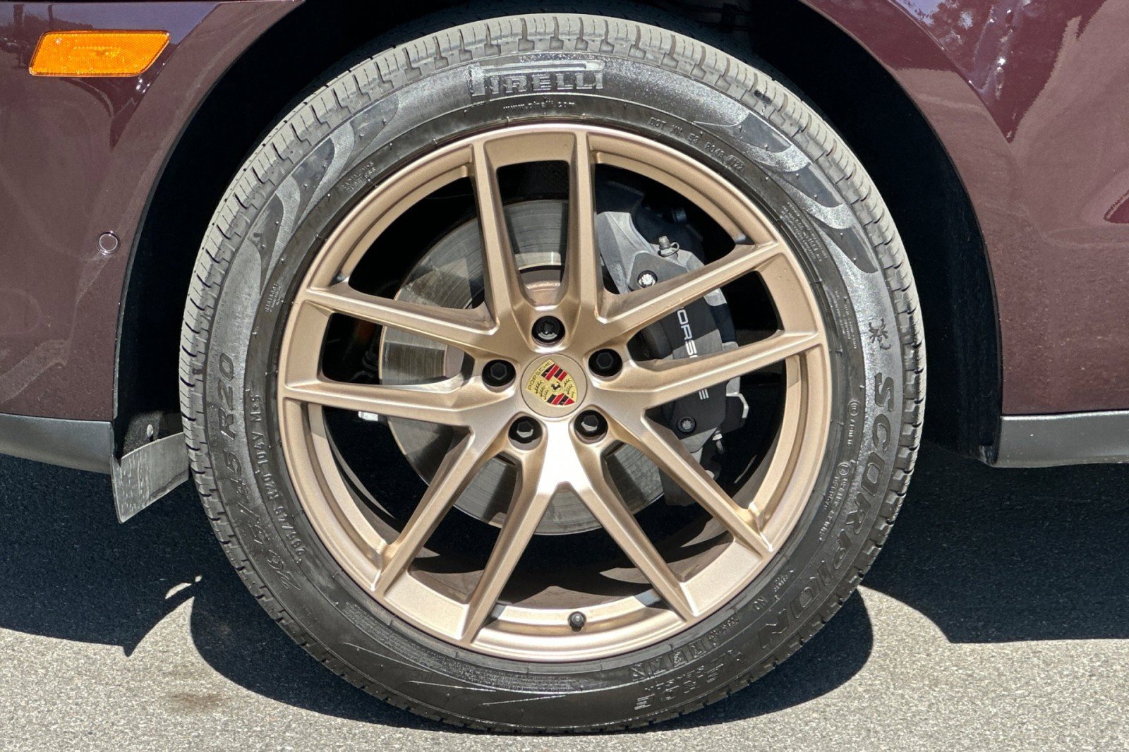 Certified 2023 Porsche Macan AWD image 27