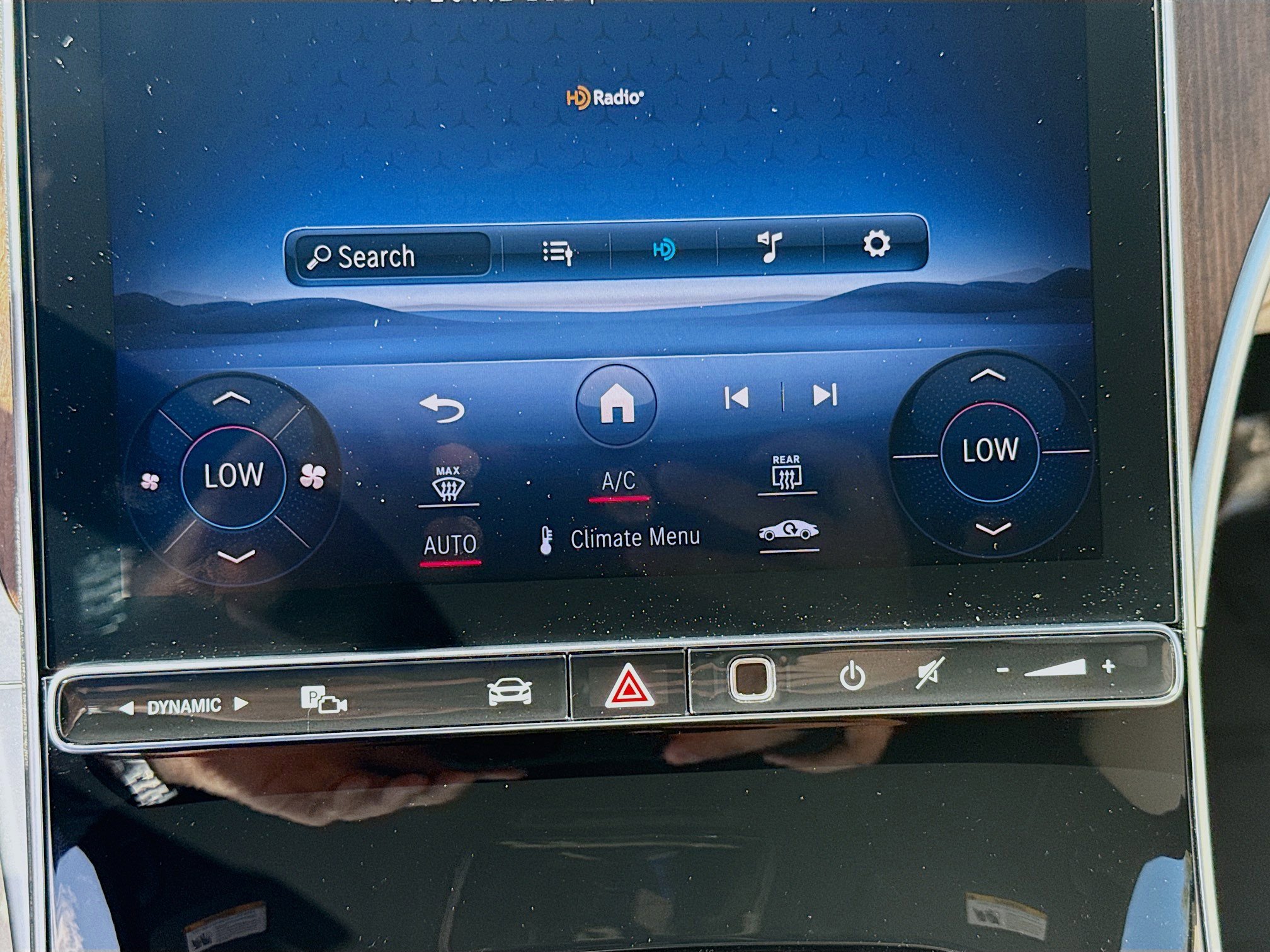 Used 2024 Mercedes-Benz C 300 Sedan image 14